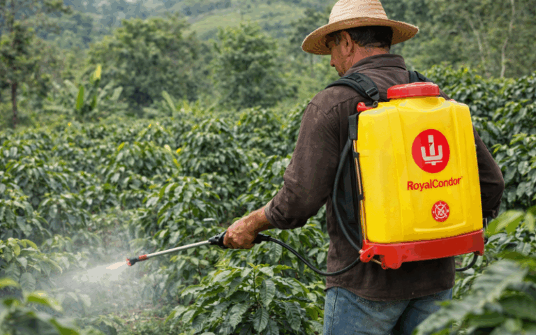 Fumigadoras RoyalCondor: 5 claves para optimizar el trabajo agrícola en el Huila y reducir costos en tu finca